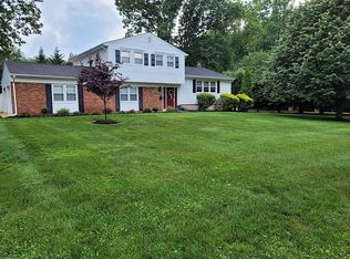 2 Roger Ave, Lincroft, NJ 07738