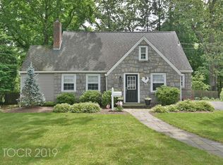 440 Wyckoff Ave, Ramsey, NJ 07446