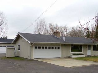 3268 Freeland Rd, Central Pt, OR 97502