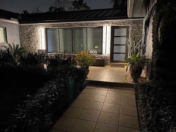 5th image of 2409 NW 6th Ave