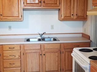 24 E Main St, Richmond, VT 05477