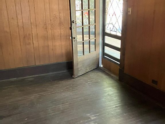 2nd image of 210 Eads Ave APT 1