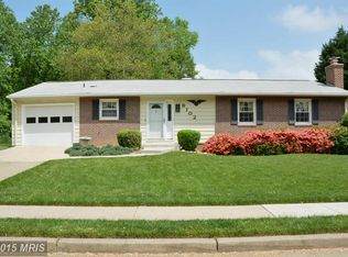 9102 Andromeda Dr, Burke, VA 22015