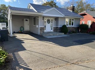 318 Clark Ave, Branford, CT 06405