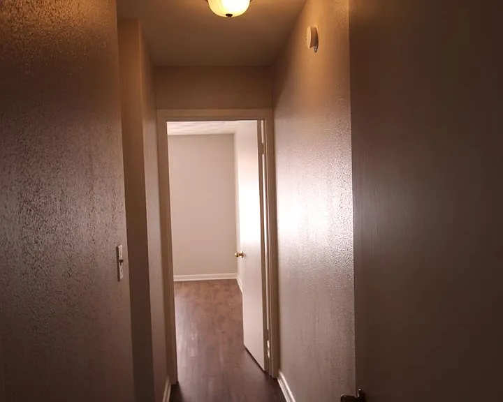 1424 E Houston St Duplex — Photo 12