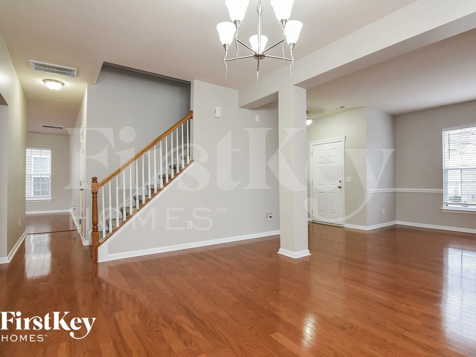 5 bed, 3.0 bath, 3028 sqft, $2,950 — Photo 4