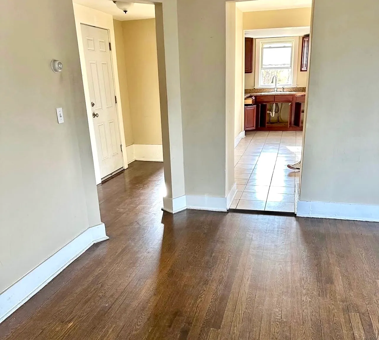 4 bed, 2.0 bath, 1559 sqft, $2,750 — Photo 4
