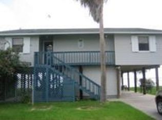 214 Pintail Ln, Rockport, TX 78382
