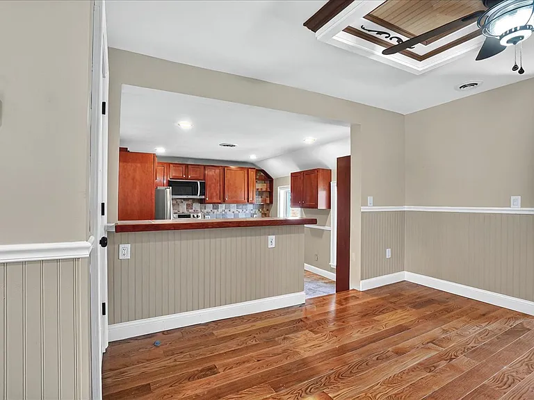 3 Waterbury St #2 — Photo 12