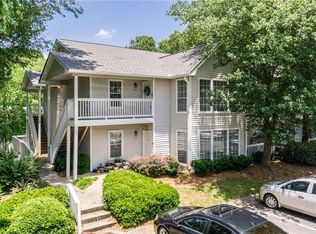 305 Gettysburg Pl, Sandy Springs, GA 30350