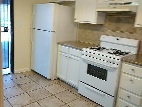 5th image of 6520 Ironbark Ln