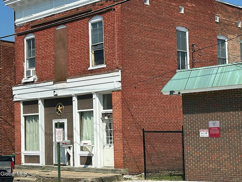 3rd image of 57 Elm Street