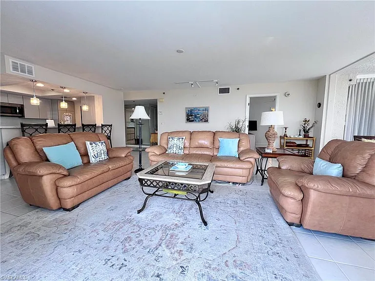 5550 Heron Point Dr #704 — Photo 9