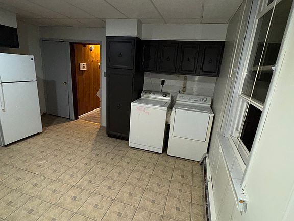 2nd image of 200 Sambourne St