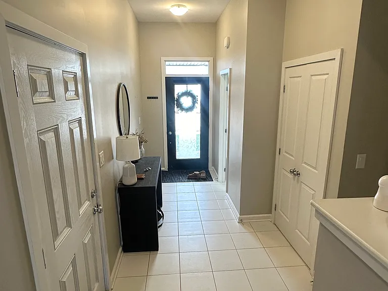 949 Stonewalk Dr — Photo 4