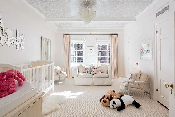 Sold by Stribling | media 9