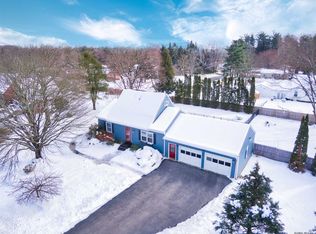 21 Farmington Ave, Wilton, NY 12831