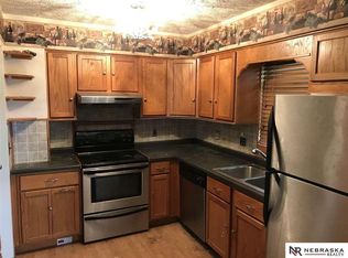 14211 Patrick Ave, Omaha, NE 68164