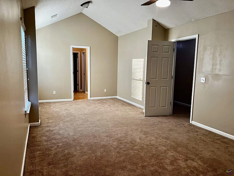 125 Faybrook Dr — Photo 28