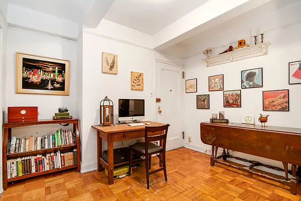 Sold by Compass | media 3