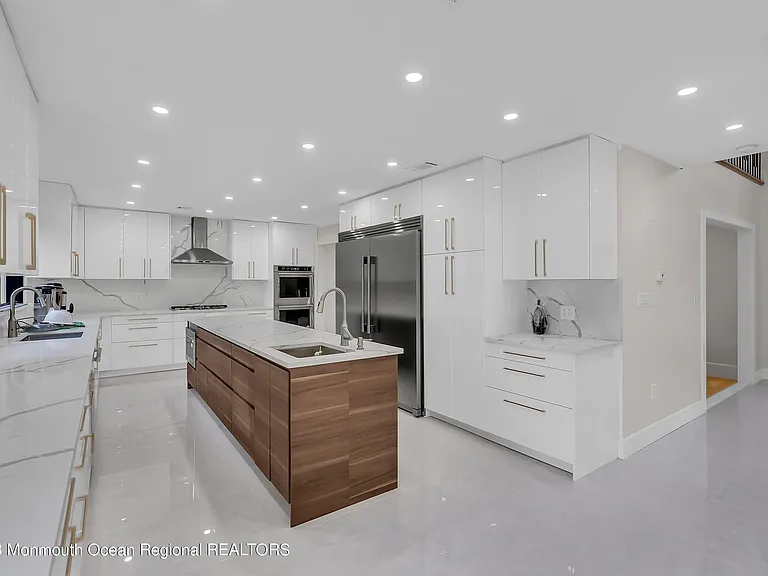265 Whalepond Rd — Photo 6