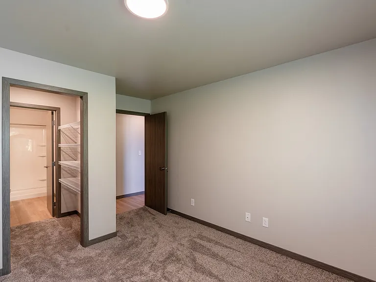 Fargo, ND Granger Court Apartments | Bedroom