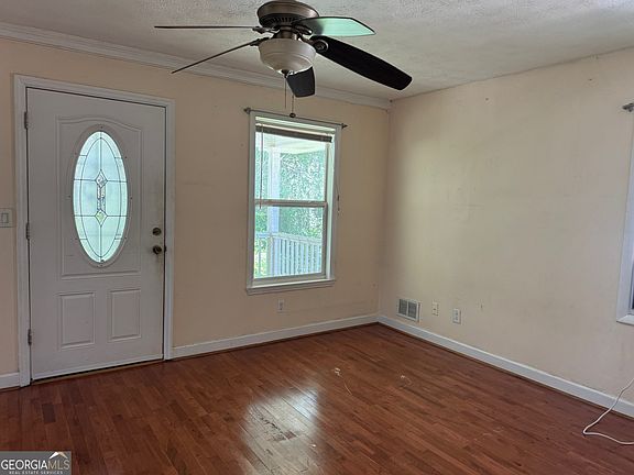 4th image of 276 Murray Hill Ave
