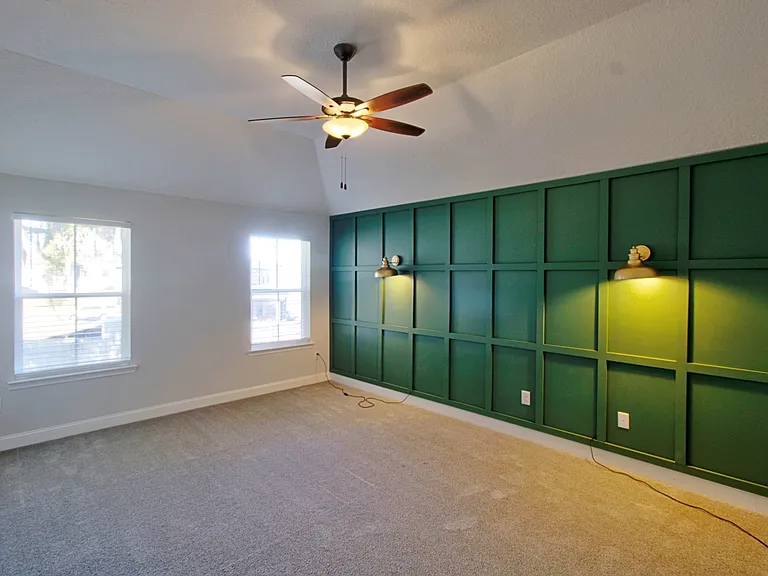 326 Fairview Cir — Photo 7