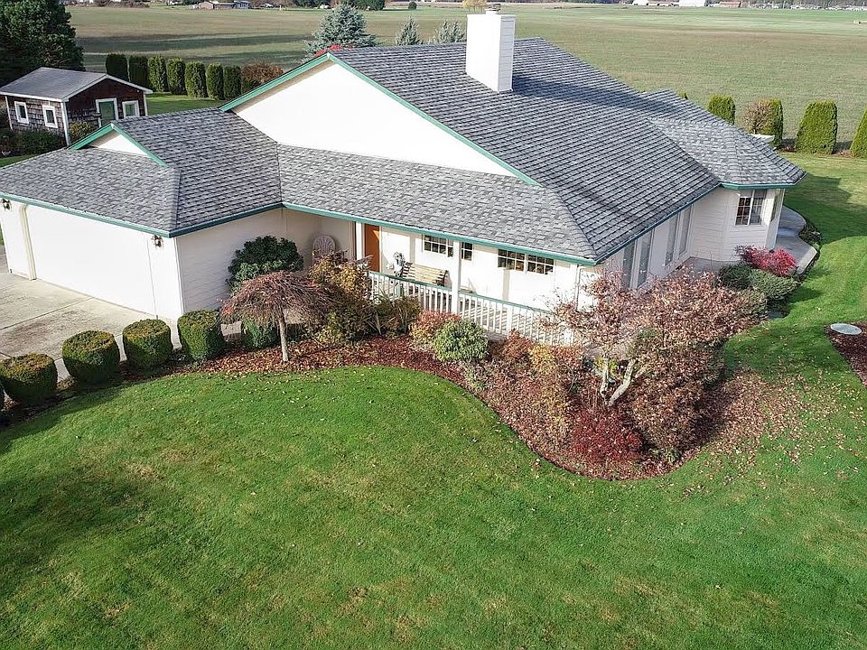 1st image of 11218 NE 131st St