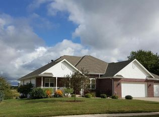 818 Sarah Lynn Ct, Manitowoc, WI 54220