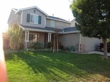 745 Heron Dr photo 1