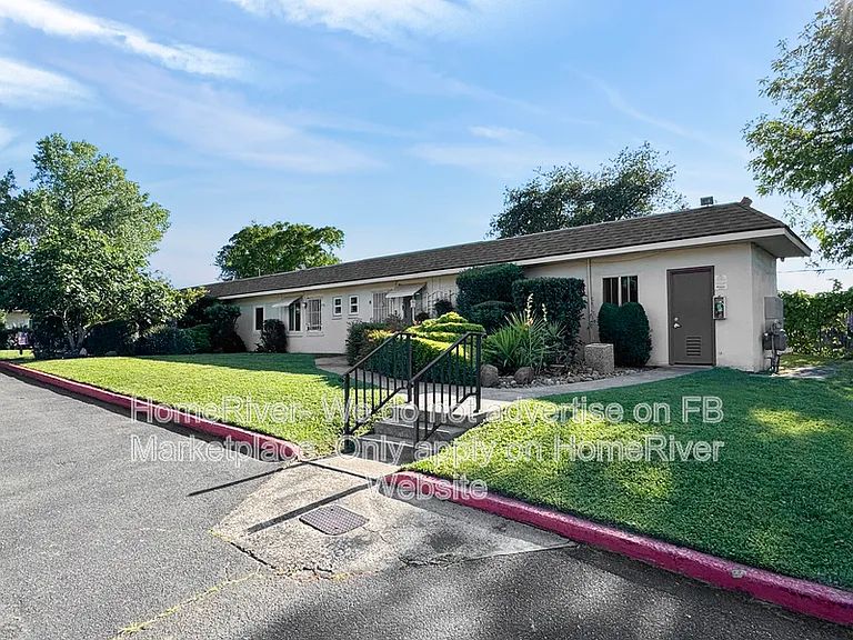 9448 Orangevale Ave #2 — Photo 16