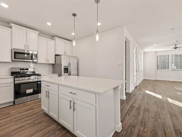 3241 Loam Ln — Photo 29