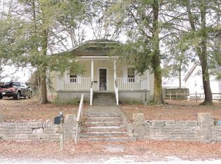 704 Madison St, Manchester, TN 37355