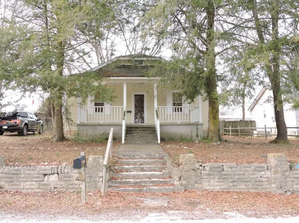 704 Madison St, Manchester, TN 37355