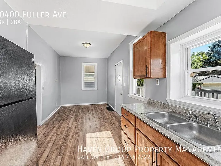 20400 Fuller Ave — Photo 10