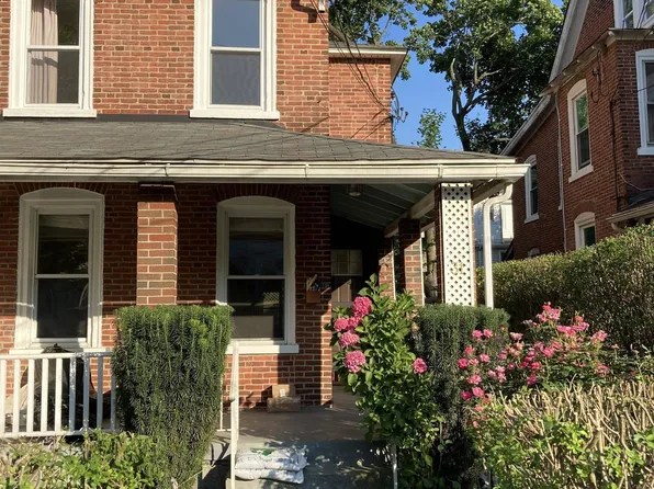 31 Thomas Ave, Bryn Mawr, PA 19010