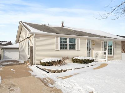 (Undisclosed Address), Orland Hills, IL, 60487