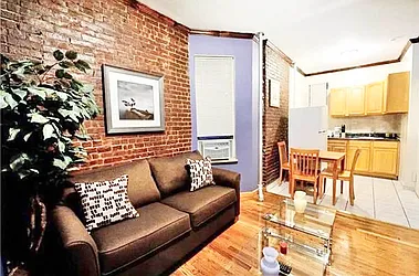 Rented by Century 21 Premier 