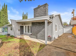 1415 E Main St, Medford, OR