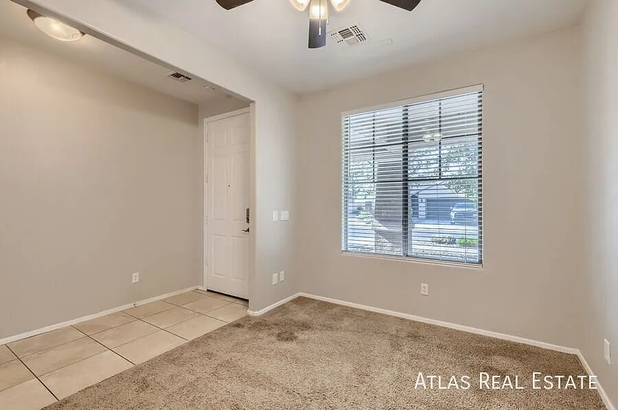 2 Weeks Free Rent If Moved In By 10/15 Or Doggie Door Installed In The Home! 3 Bed 2 Bath Smart E... — Photo 3
