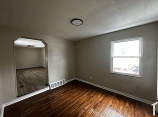 27681 Lake Shore Blvd, Euclid, OH