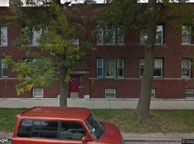 2057 N Keystone Ave, Chicago, IL