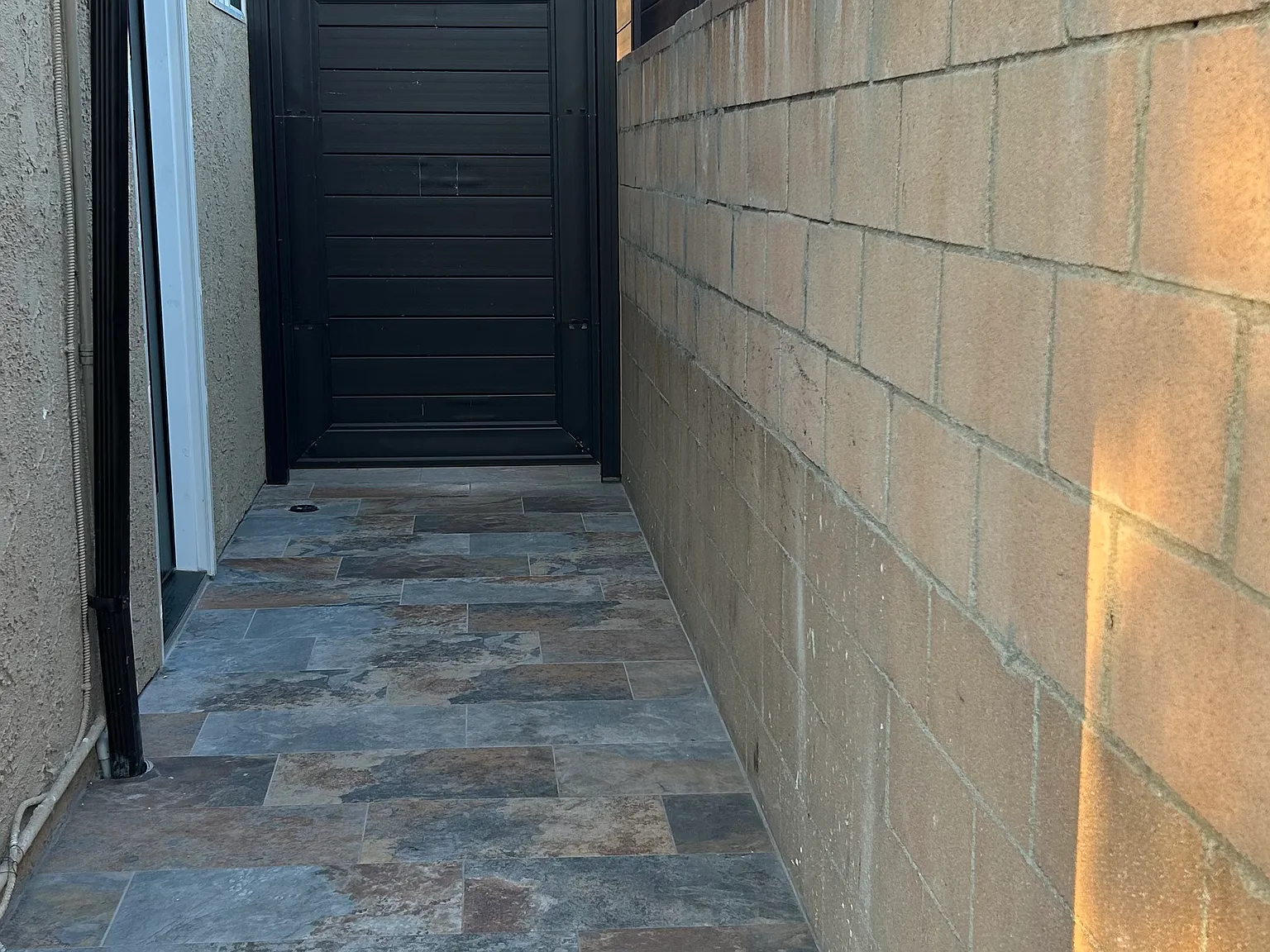 13884 Garrick Ave — Photo 2
