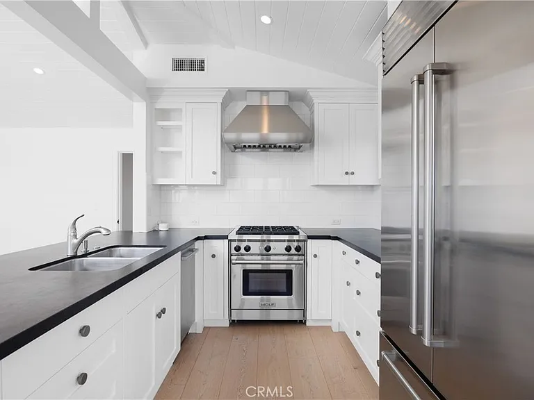 285 Chiquita St — Photo 4