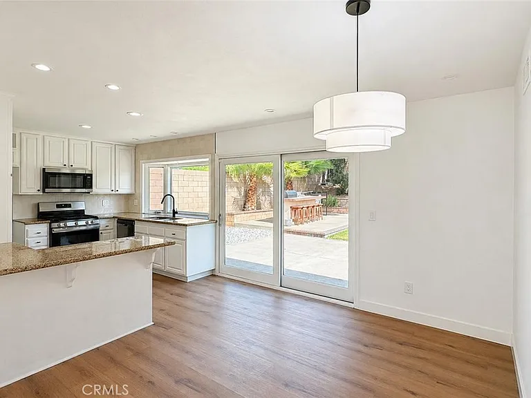 17541 Pine Cir — Photo 7