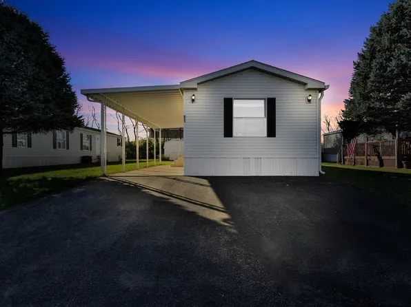 215 Briarwood Ct, Ashville, OH 43103