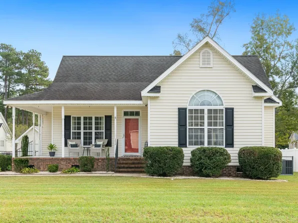 212 Windy Oak Dr, Nashville, NC 27856