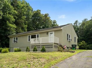 21 Philo Curtis Rd, Sandy Hook, CT 06482