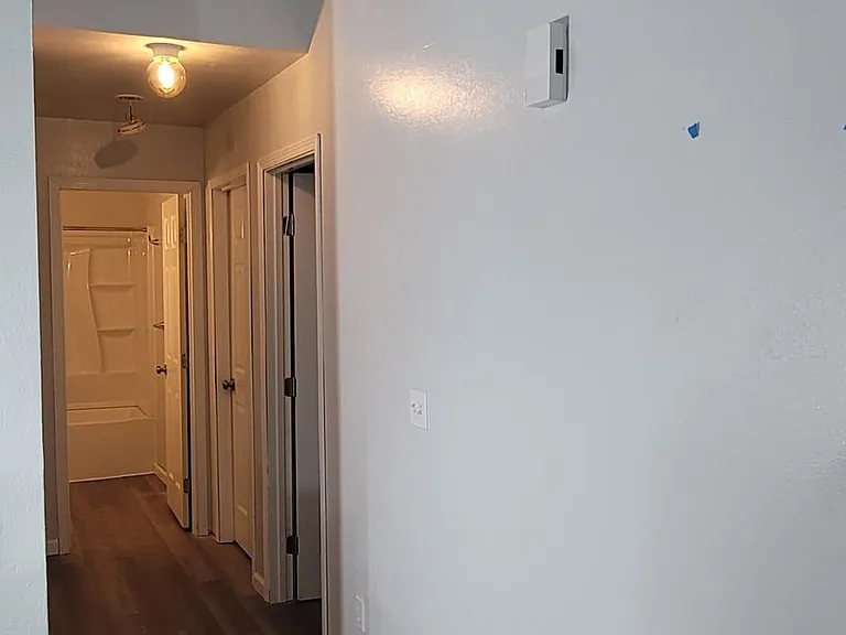 1208 Westbrook Loop #B — Photo 9